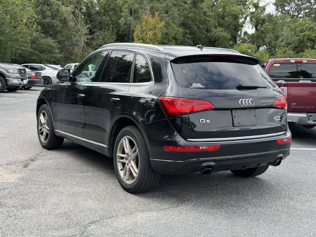 Used 2017 Audi Q5 2.0T Premium Plus w/ Technology Package AWD/4WD image 3