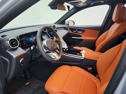 New 2026 Mercedes-Benz GLC 300 image 9