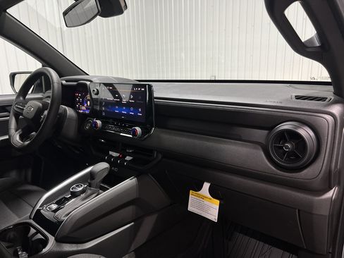 New 2026 Chevrolet Colorado Trail Boss w/ LPO, Tailgate Decal Package image 28