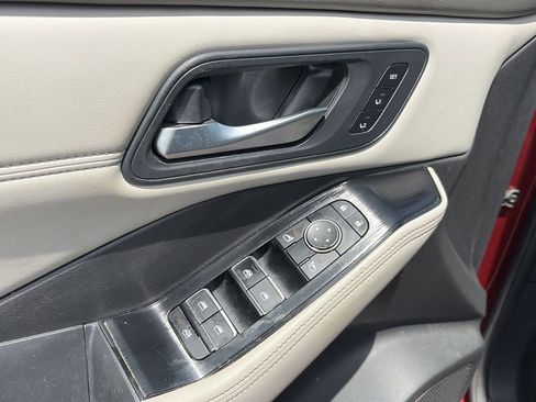 Certified 2023 Nissan Rogue SL w/ SL Premium Package FWD image 23