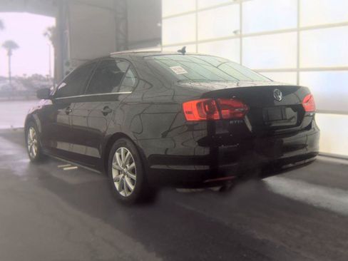 Used 2014 Volkswagen Jetta SE FWD image 6
