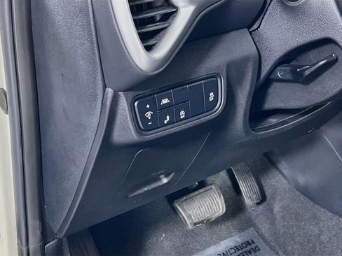 Used 2022 Kia Soul LX w/ Technology Package FWD image 10