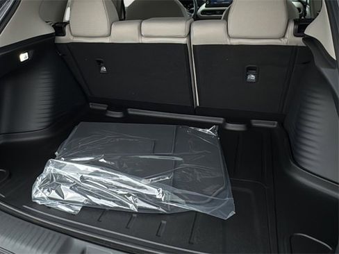 New 2026 Honda HR-V LX image 10