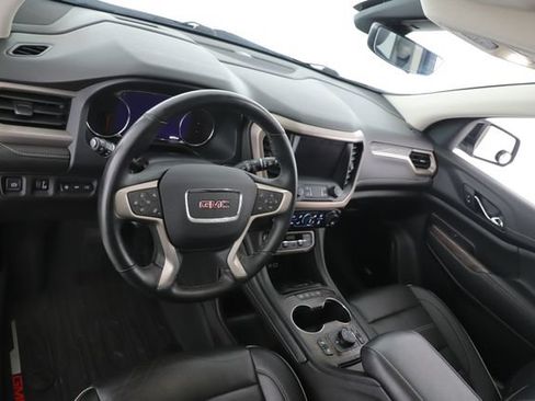 Used 2023 GMC Acadia Denali w/ Black Diamond Edition AWD/4WD image 17