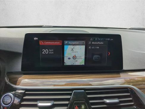 Used 2019 BMW 530i xDrive w/ Convenience Package AWD/4WD image 16
