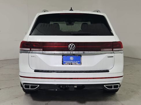 New 2026 Volkswagen Atlas SEL Premium R-Line AWD/4WD image 5