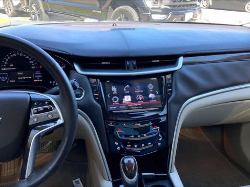 Used 2016 Cadillac XTS Luxury w/ Driver Awareness Package image 6