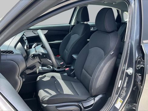 Certified 2024 Kia Forte LXS FWD image 8