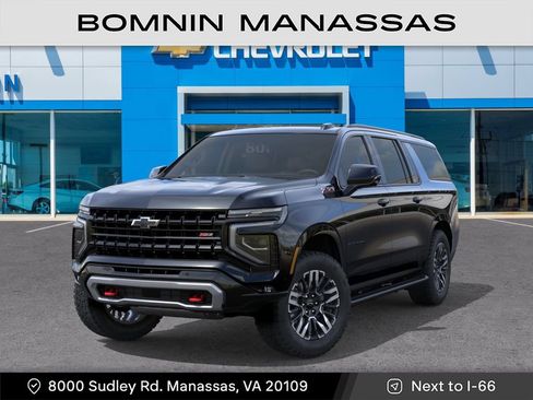 New 2026 Chevrolet Suburban Z71 w/ Comfort Package AWD/4WD image 7