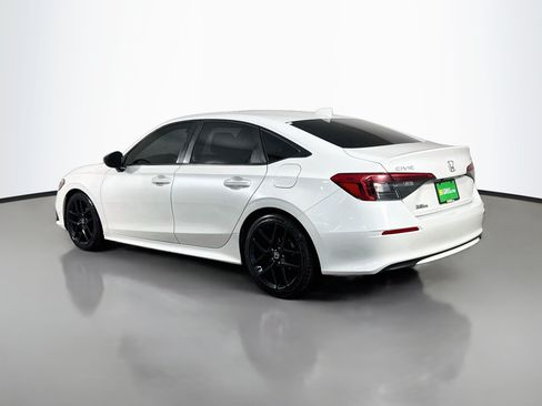 Used 2024 Honda Civic Sport image 7