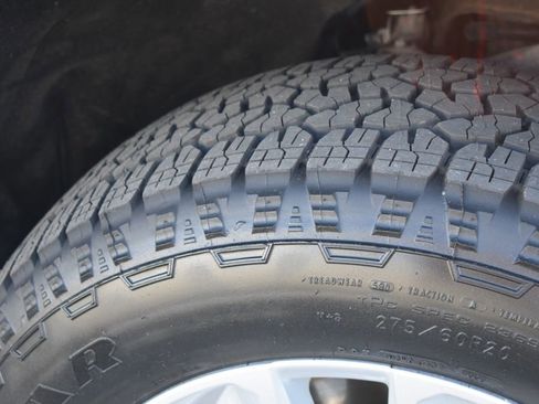 Certified 2022 Chevrolet Silverado 1500 Custom w/ LPO, Dark Essentials Package image 32