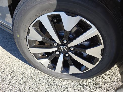 Certified 2026 Honda Odyssey EX-L image 11