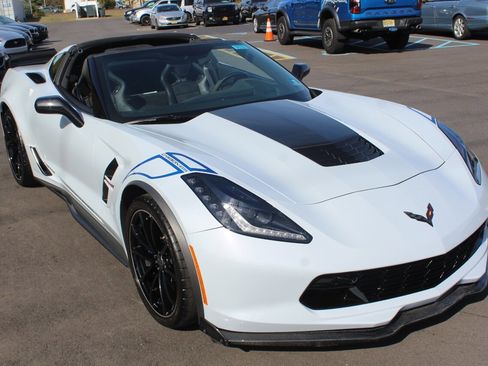 Used 2018 Chevrolet Corvette Grand Sport w/ Carbon 65 Edition image 6