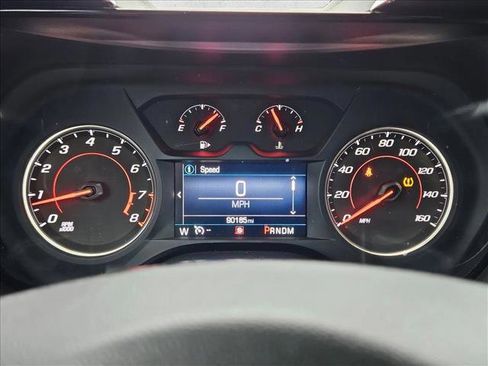 Used 2020 Chevrolet Camaro LT RWD image 10