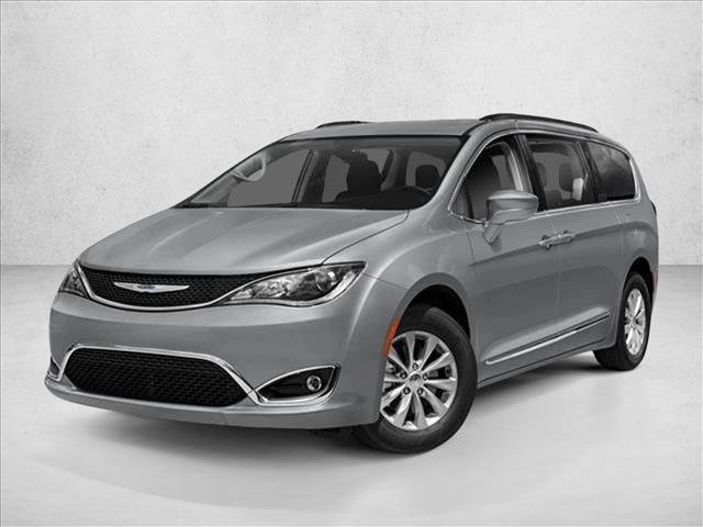 Used 2020 Chrysler Pacifica Touring-L FWD image 25