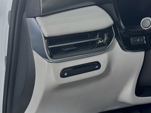 Used 2026 INFINITI QX60 Luxe w/ Cargo Package image 10