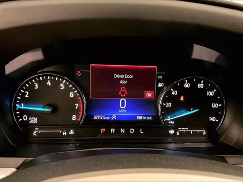 Used 2021 Ford Explorer XLT w/ Equipment Group 202A AWD/4WD image 19