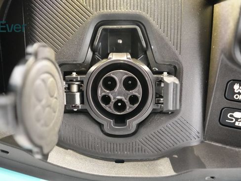 Used 2026 Nissan Leaf SV+ FWD image 28