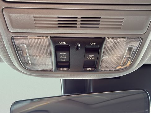 Used 2021 Honda Pilot EX-L image 36