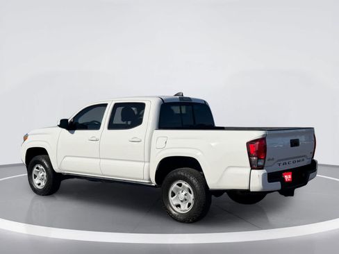 Used 2023 Toyota Tacoma SR AWD/4WD image 4