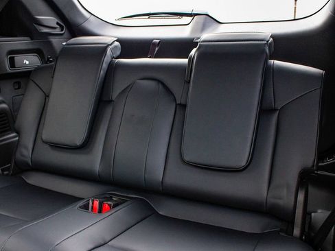 New 2026 Mitsubishi Outlander LE AWD/4WD image 36