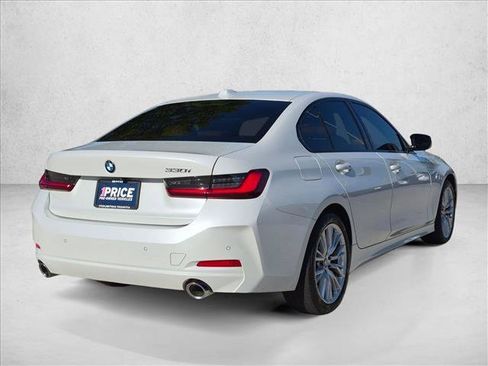 Used 2023 BMW 330i Sedan w/ Driving Assistance Package RWD image 5