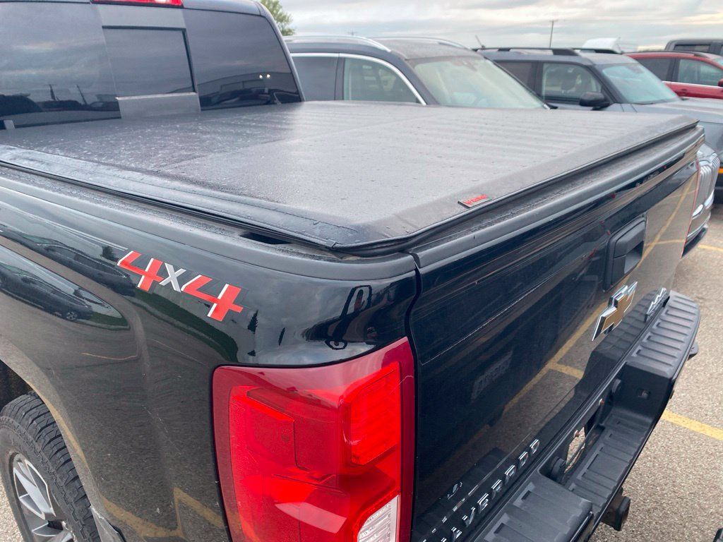 Used 2018 Chevrolet Silverado 1500 High Country AWD/4WD image 12