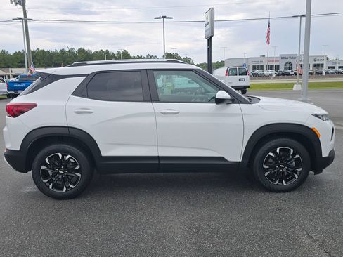 Certified 2023 Chevrolet TrailBlazer LT FWD image 6