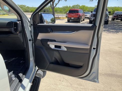 Used 2024 Ford Ranger Lariat w/ FX4 Off-Road Package AWD/4WD image 22