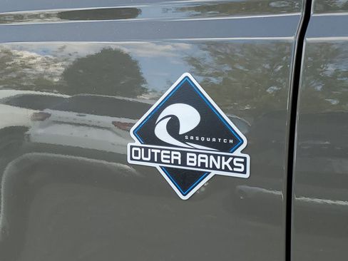 New 2025 Ford Bronco Outer Banks w/ Sasquatch Package image 34