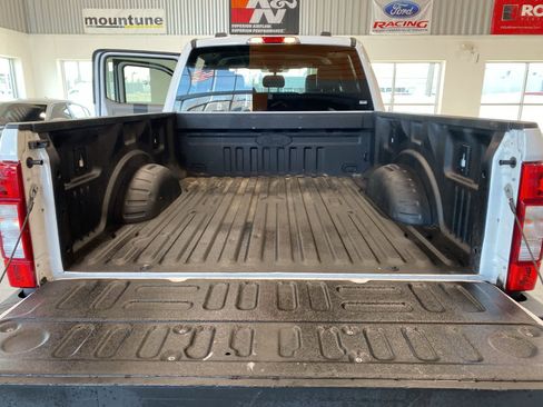 Certified 2022 Ford F350 XL w/ Power Equipment Group image 26