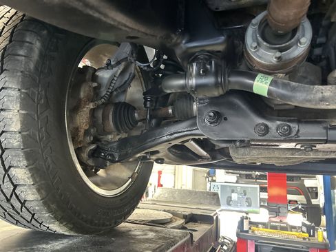 Used 2020 Ford F150 Lariat w/ Equipment Group 502A Luxury image 76