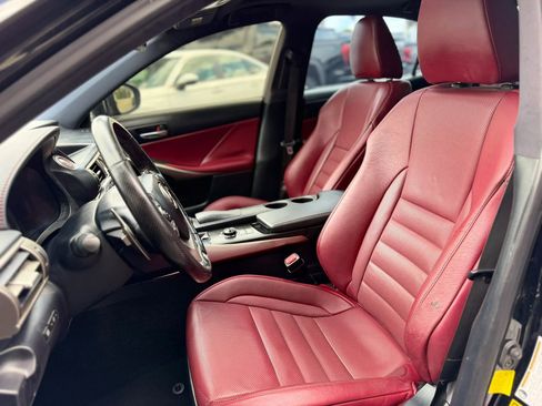 Used 2016 Lexus IS 200t w/ F Sport Package RWD image 34