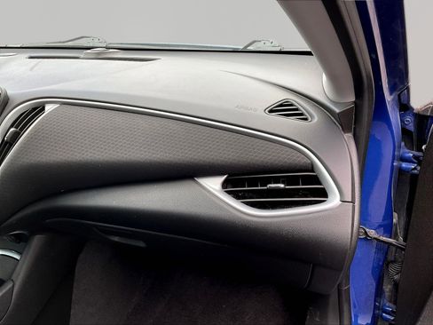 Used 2023 Chevrolet Malibu LT FWD image 27