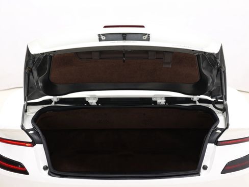 Used 2015 Aston Martin Vanquish Volante RWD image 48
