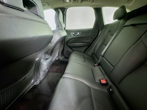 Used 2023 Volvo XC60 B5 Plus w/ Protection Package Premier image 24
