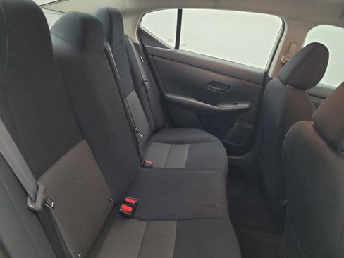 Used 2024 Nissan Sentra SV FWD image 19