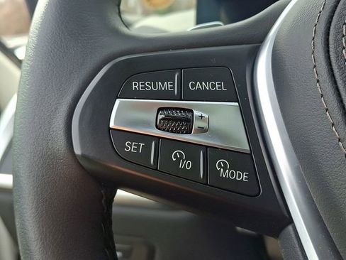 Used 2025 BMW X5 xDrive40i w/ Parking Assistance Package image 22