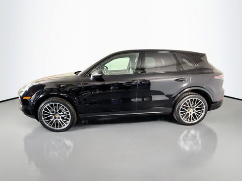 Used 2023 Porsche Cayenne Platinum Edition AWD/4WD image 6