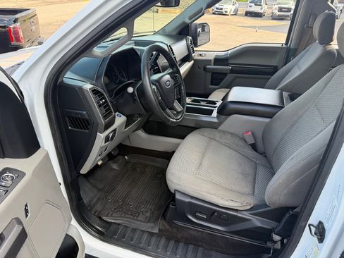 Used 2019 Ford F150 XLT w/ Equipment Group 302A Luxury AWD/4WD image 48