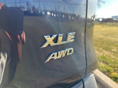 Used 2022 Toyota RAV4 XLE image 50