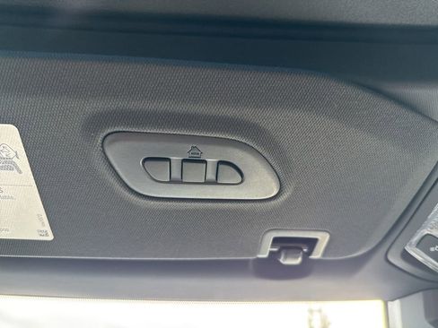 Used 2024 GMC Hummer EV 3X w/ Omega Edition AWD/4WD image 43