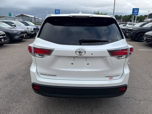 Used 2015 Toyota Highlander Limited AWD/4WD image 6