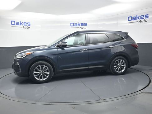 Used 2019 Hyundai Santa Fe XL SE w/ SE Premium Package 02 FWD image 5