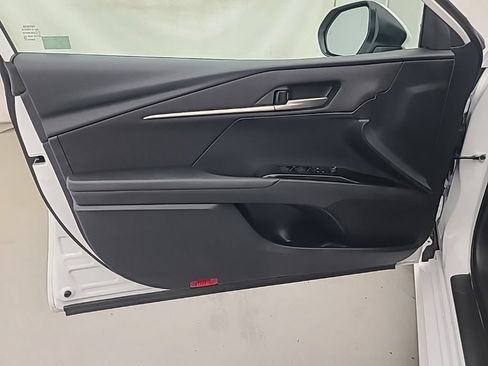 Used 2026 Toyota Camry LE FWD image 23