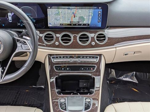 Used 2021 Mercedes-Benz E 350 Sedan image 12