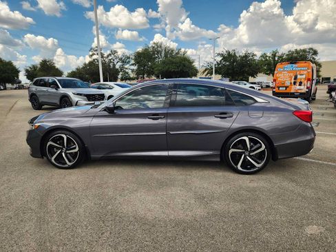Used 2020 Honda Accord Sport image 4