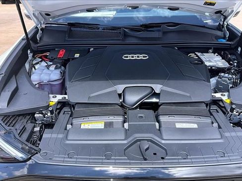 New 2026 Audi Q8 Premium Plus AWD/4WD image 9
