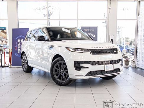 Used 2024 Land Rover Range Rover Sport Dynamic SE AWD/4WD image 3