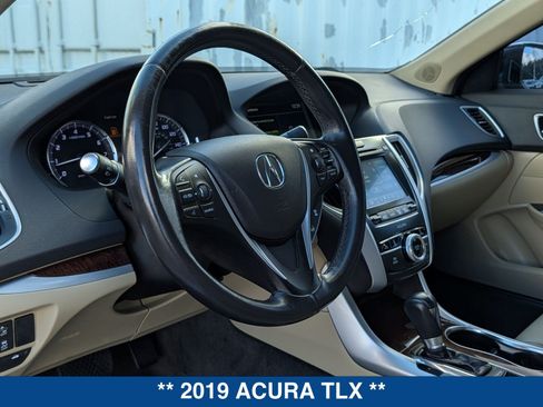 Used 2019 Acura TLX FWD image 21